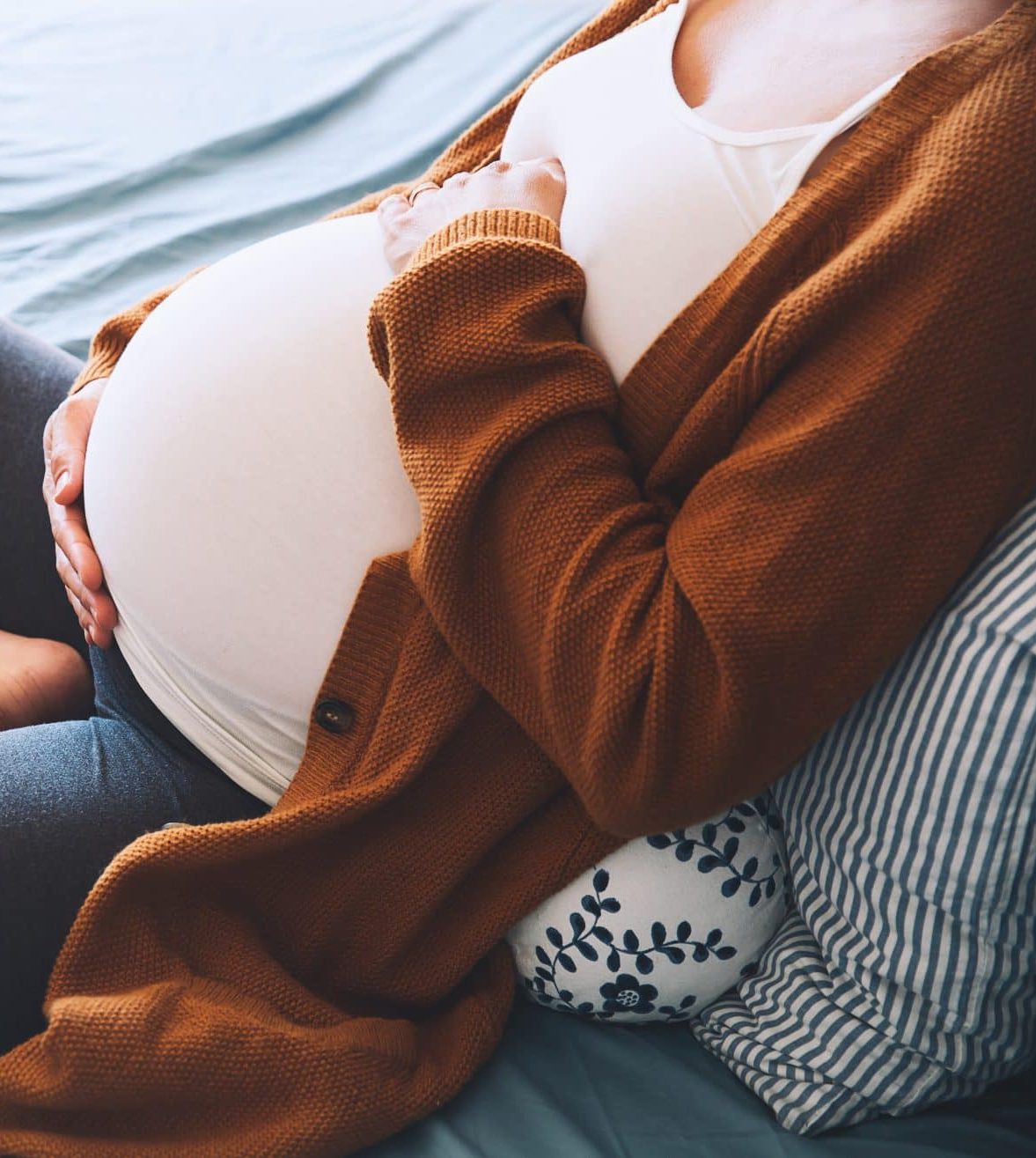 Gravidmassage gravid fysioterapi afspændingsmassage graviditet Odense Fyn
